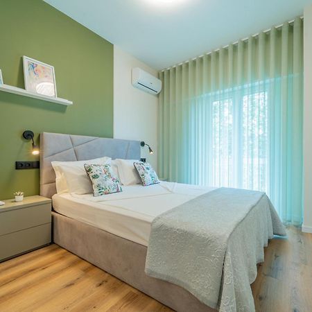 Casa Flores - 2 Bedroom, Lift, Ac, Car Parking - Extra Porto Eksteriør bilde